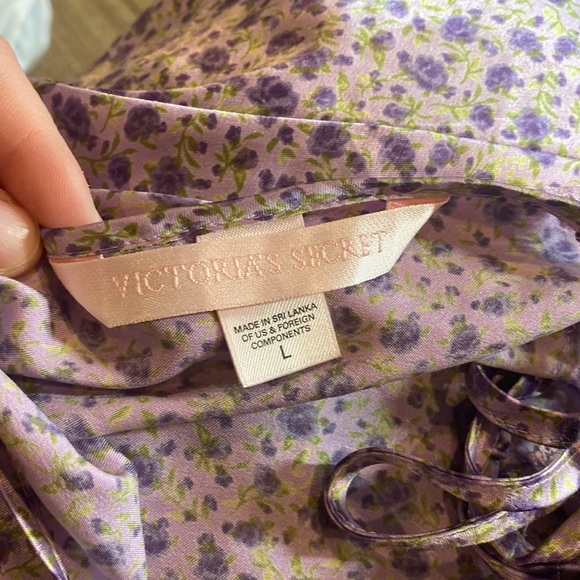 Victoria’s Secret Satin night slip/dress Camisole - Picture 10 of 10